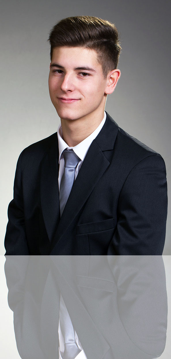 V.Péter